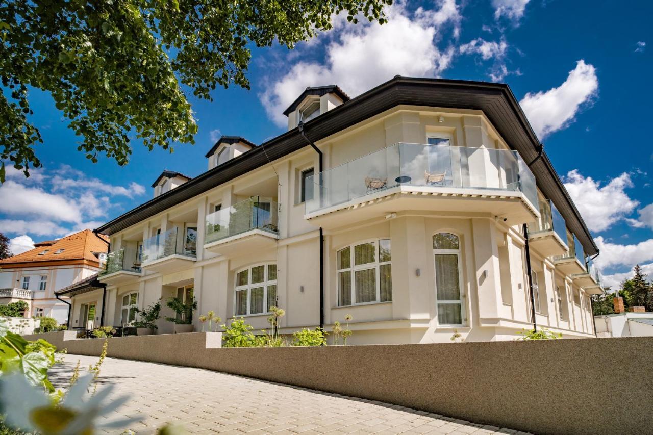 Hotel U Kaplicky ปีเซค ภายนอก รูปภาพ